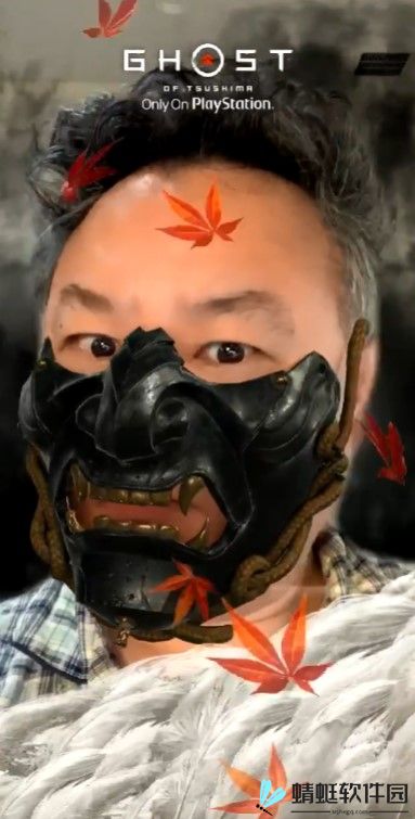毫不违和 索尼互娱总裁吉田修平戴《对马岛之鬼》面罩_图片